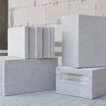 Газобетон и газосиликат в чем разница и какие свойства материалов действительно важны